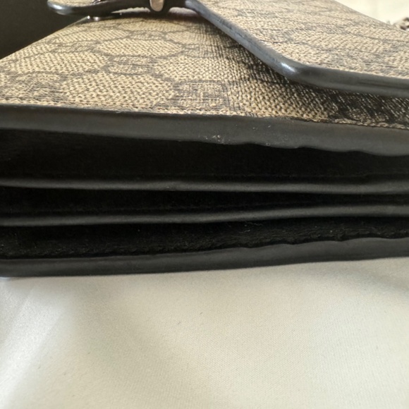 Gucci Handbag - Picture 3 of 10